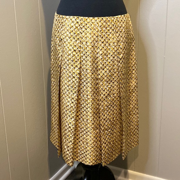 Banana Republic Women’s 8 Pleated Midi Skirt Abstract Pattern Silk - Picture 1 of 6